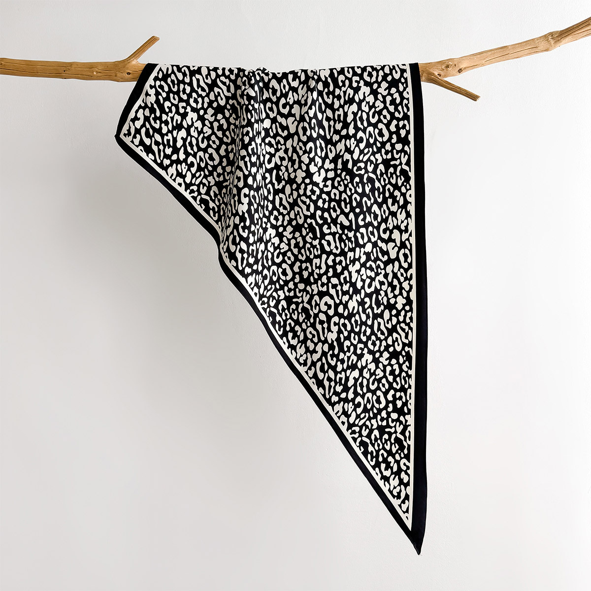 Foulard carré imprimé floral p - Face Scarf Mask avis et prix
