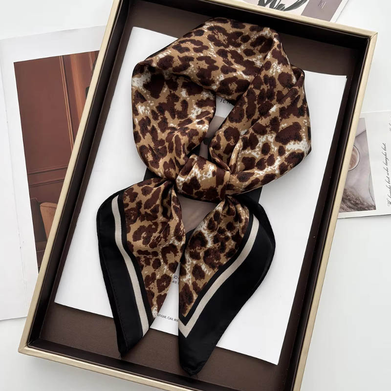 Foulard de cou en Satin imprim - Face Scarf Mask avis et prix