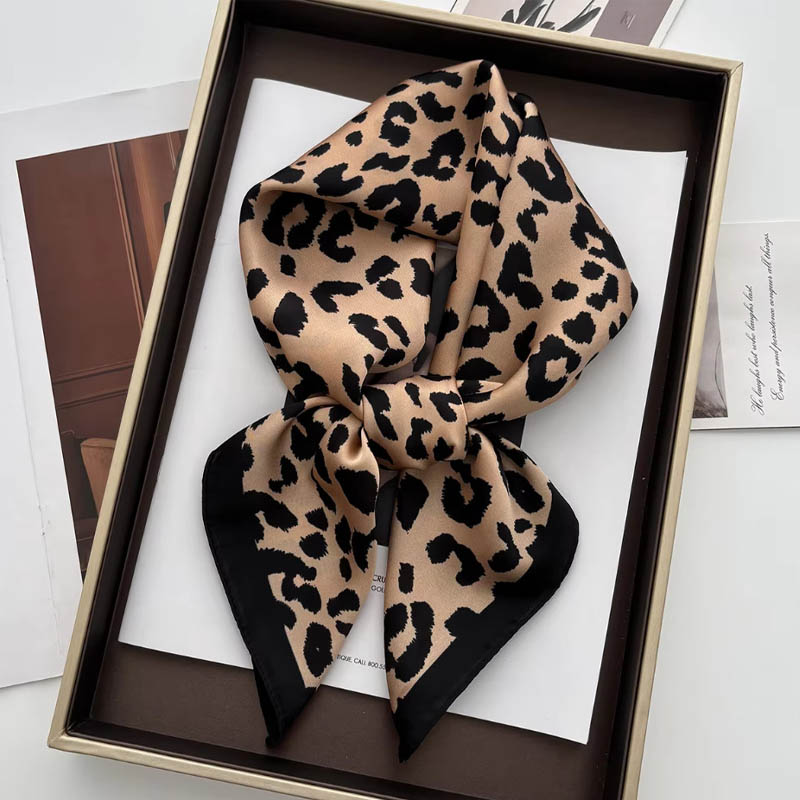Foulard de cou en Satin imprim - Face Scarf Mask avis et prix