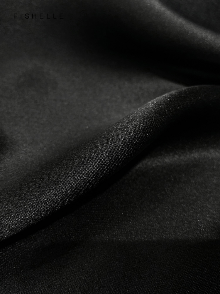 Couleur unie noir pure soie éc - Silk Neck Scarf avis et prix